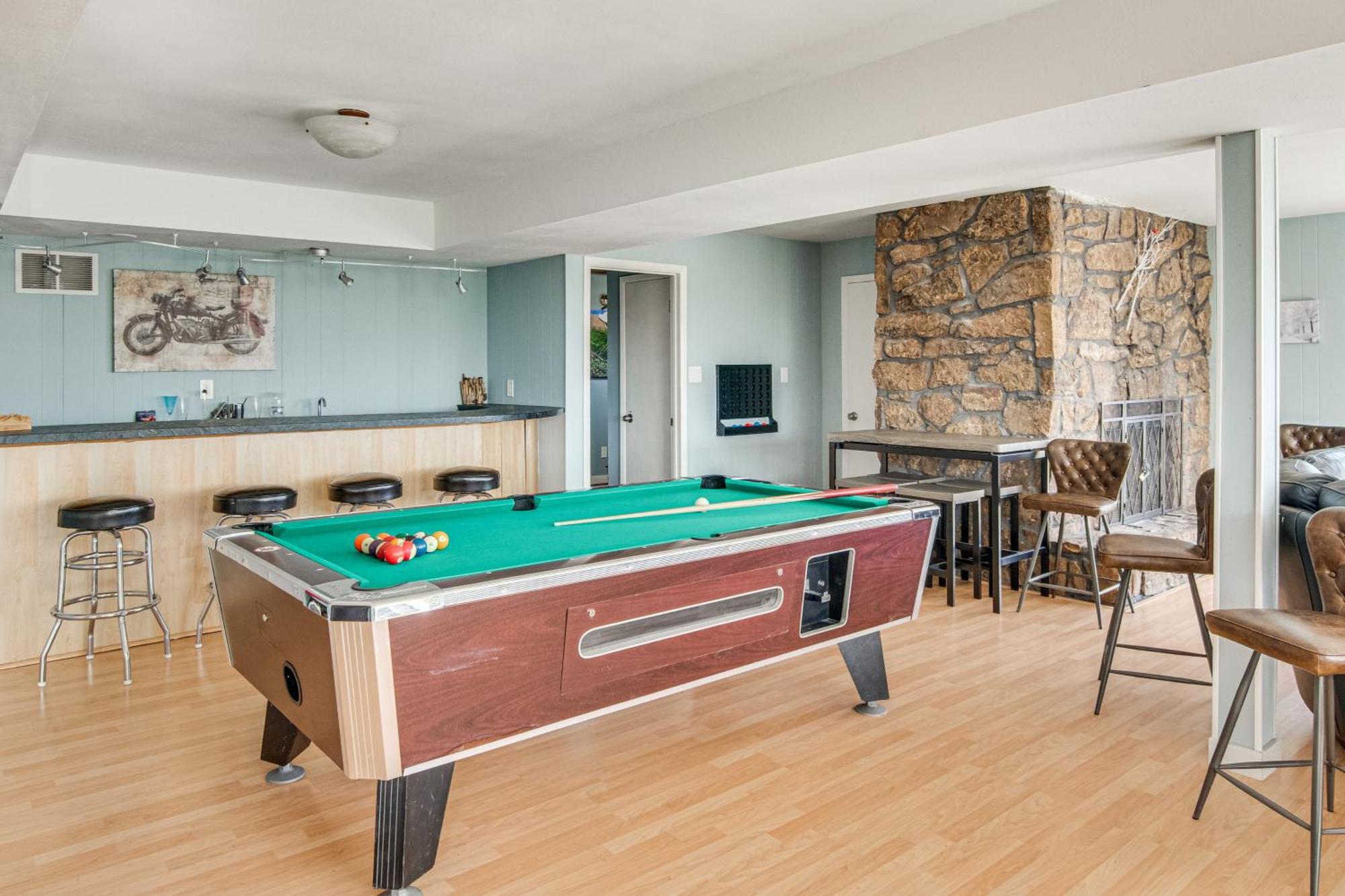 5 Mi To Area Attractions Home With Hot Tub Colorado Springs Exterior photo
